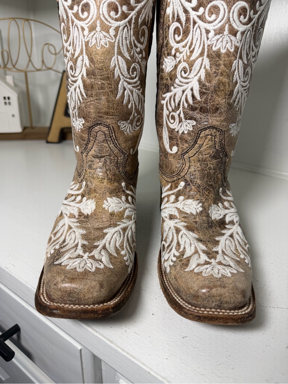 Corral Boots Womens 7.5M Brown White Embroidered Cowboy Boots Western Floral - Picture 4 of 9